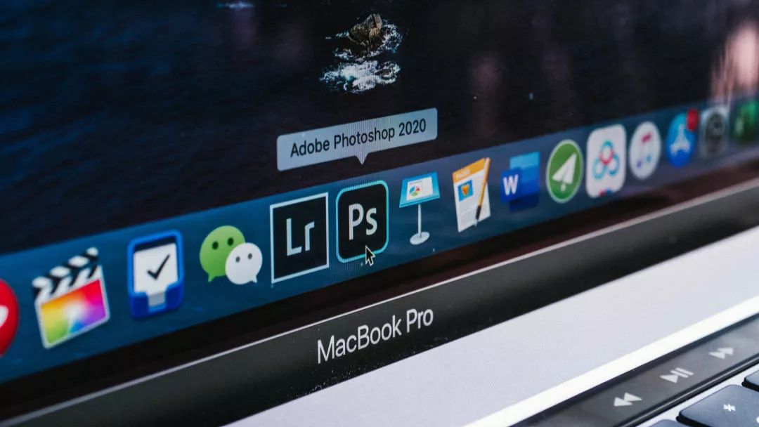 macbookpro三千左右的,macbookpro16寸选i7还是i9