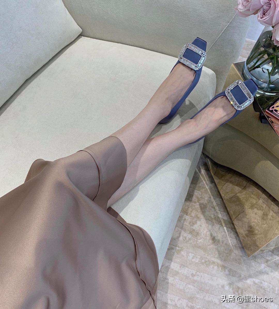 大牌高跟鞋跟普通高跟鞋的区别,什么品牌的高跟鞋最好穿