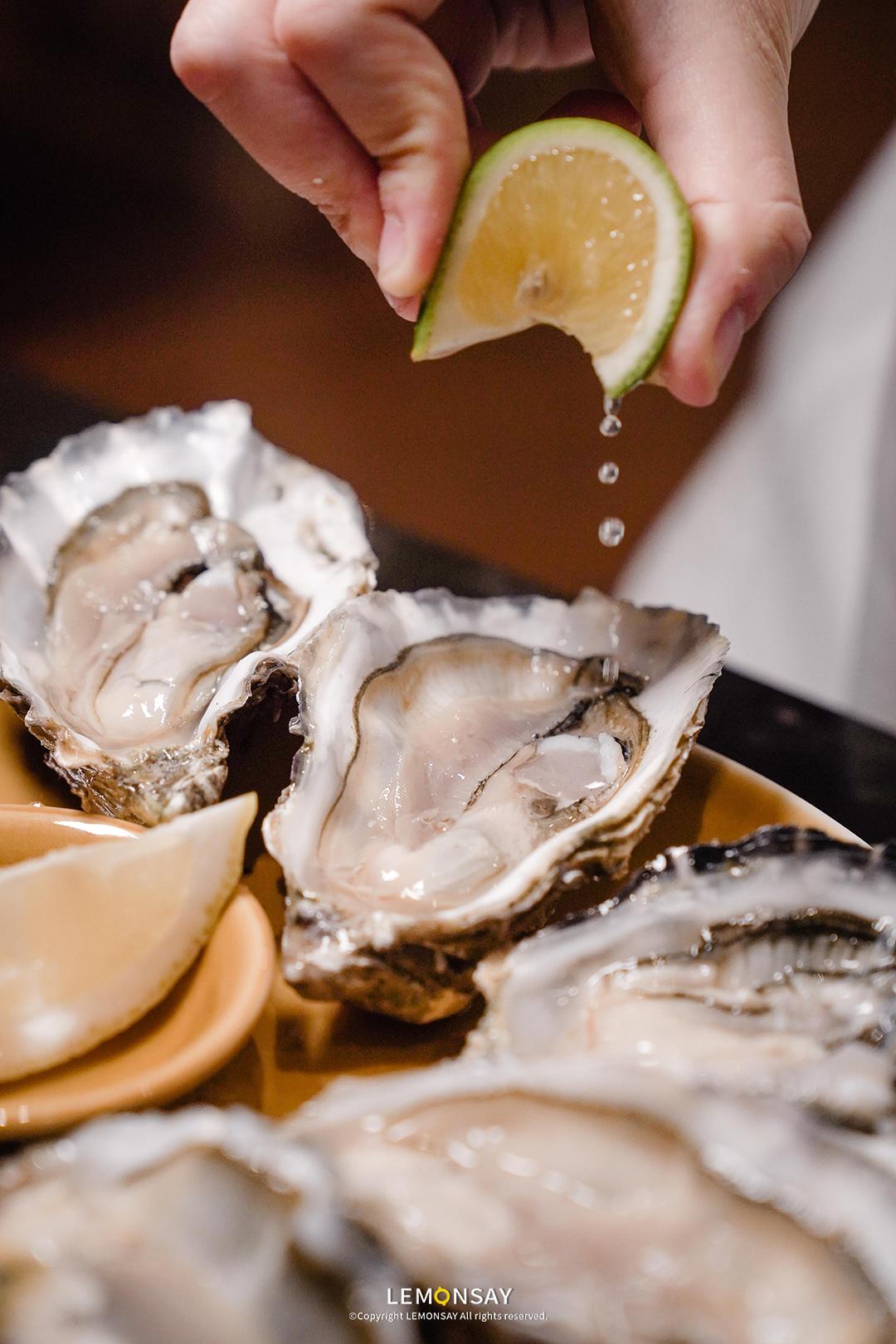 深圳海边观景酒店,深圳高层酒店窗外夜景