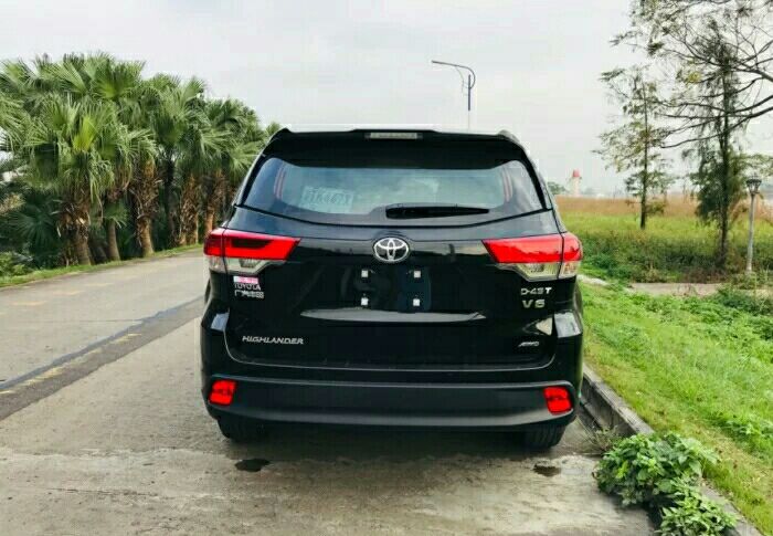 汉兰达最低配驾驶感受,汉兰达内饰为什么那么多硬塑料