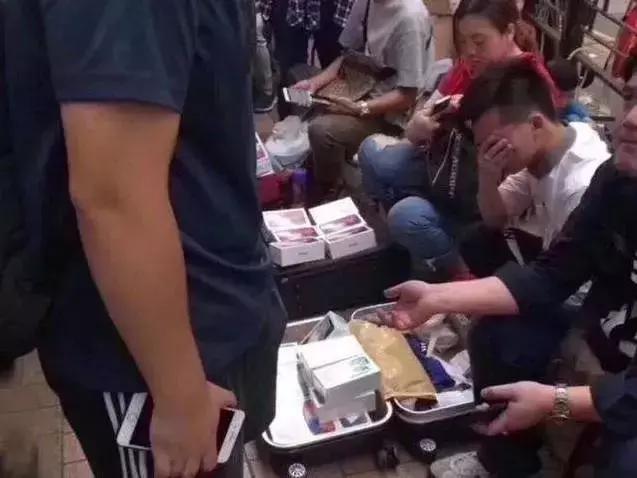 手机批发商卖一台赚多少,手机批发赚钱吗