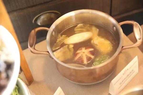 疫情防控增强凝聚力,疫情防控引领作用