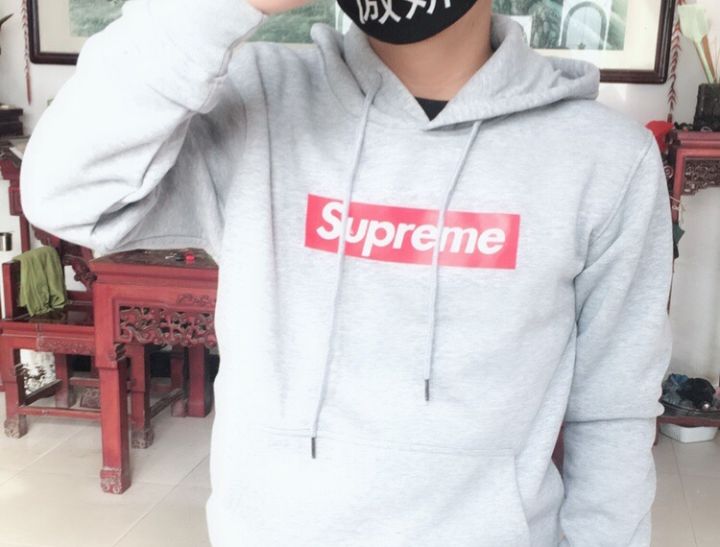 哪个潮牌不容易有fake,fake和潮牌