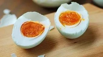 鸡蛋鸭蛋鹅蛋鹌鹑蛋哪个更安全,鸡蛋鸭蛋鹅蛋鹌鹑蛋哪个最有营养