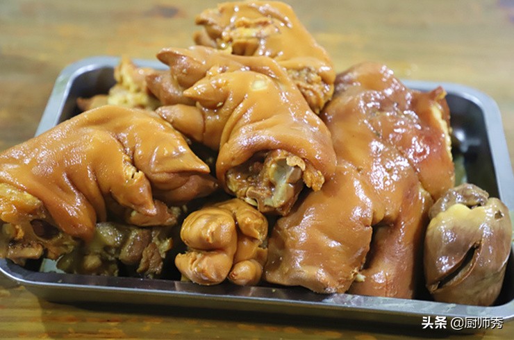 大厨教学做灌汤包视频,大厨教你卤水的做法