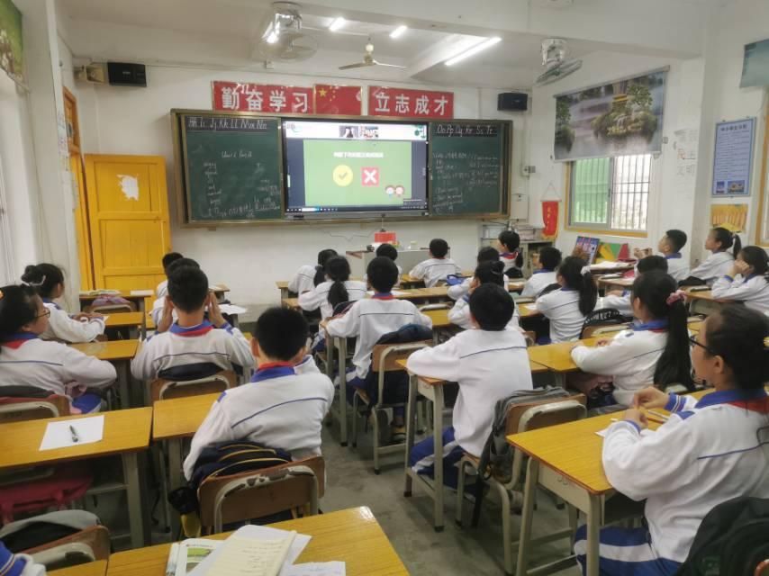 谈性色变教育怎么开展,谈性色变是心理有问题吗