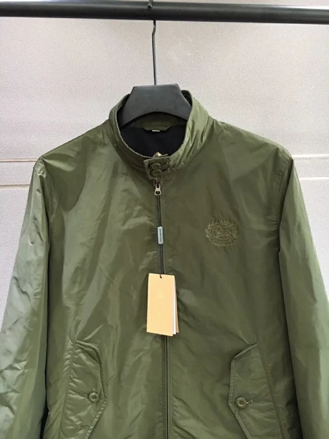 为什么巴宝莉那么便宜,如何看巴宝莉的真假布料