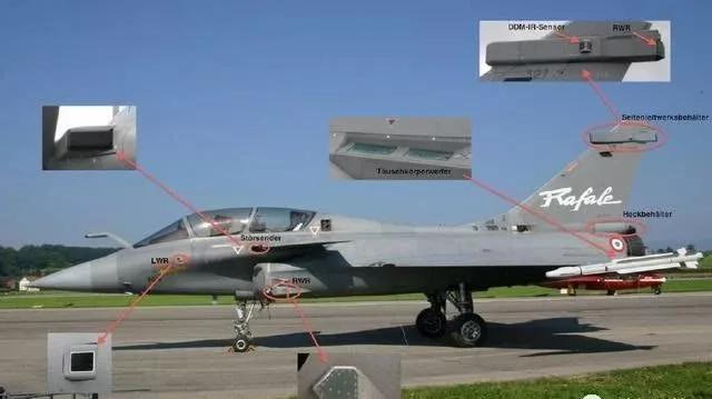 中美歼20,歼20打f22战斗机谁会赢