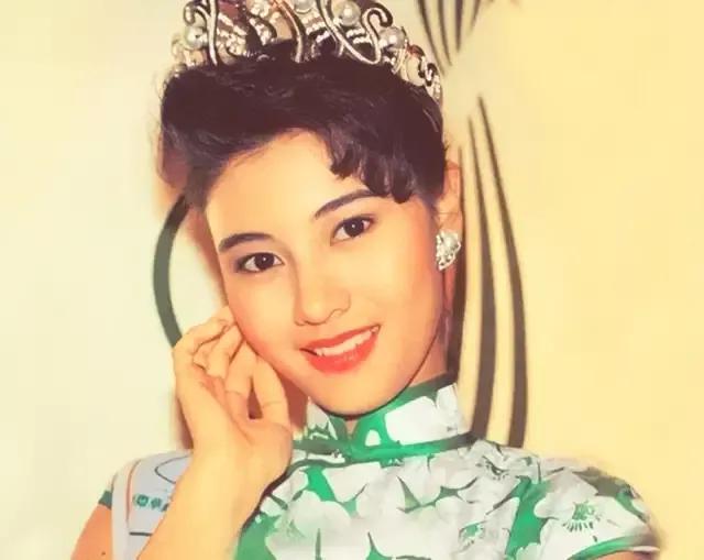 李嘉欣当年到底有多美,李嘉欣年轻时到底有多美