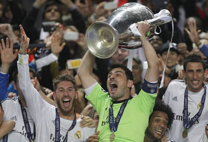 卡西利亚斯个人简介,致敬卡西传奇永不落幕