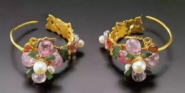 中国历史上的女性首饰,从古至今中国的奢侈品