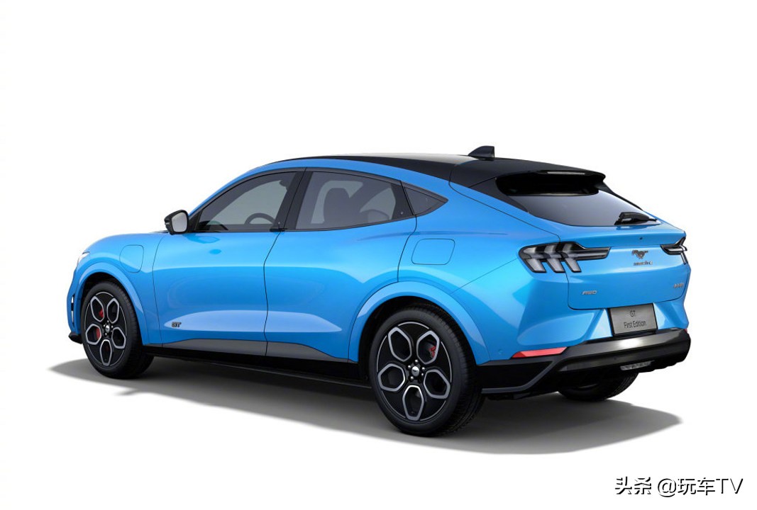 野马”国产年底交付！肌肉感满满，Mustang车主：卖车换它