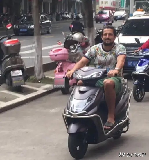 埃尔克森告别现场完整版,埃尔克森点球事件