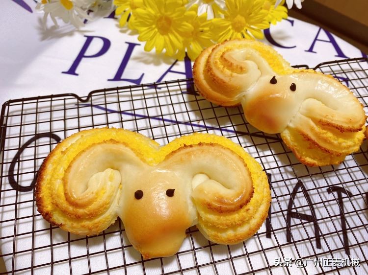 汤种面包甜面团,椰蓉奶酥皇冠面包做法