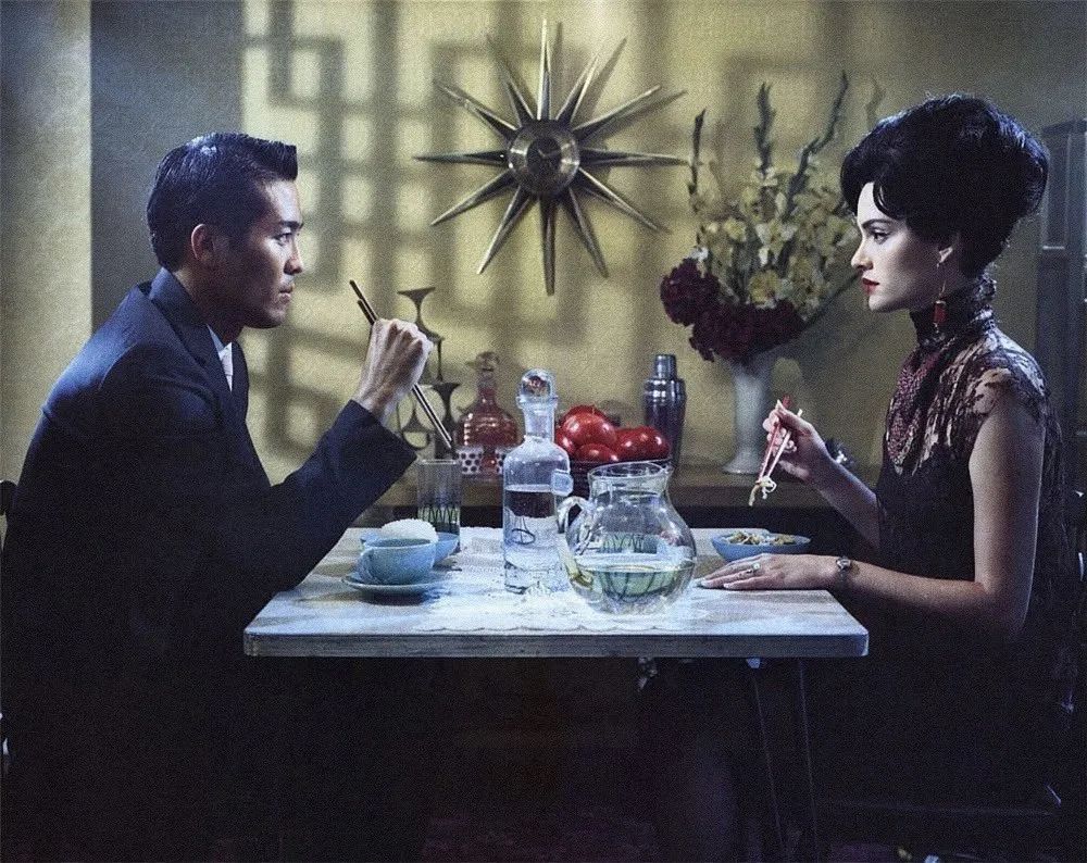 明星都穿的旗袍,中外女明星穿旗袍