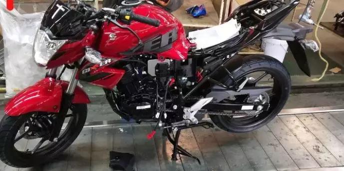 2018轻骑铃木新155街车,铃木极客飒155nk版街车使用感受