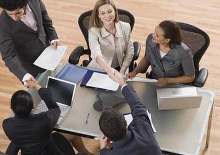 面试官煮鸡蛋需要多长时间,面试官煮鸡蛋需要几分钟