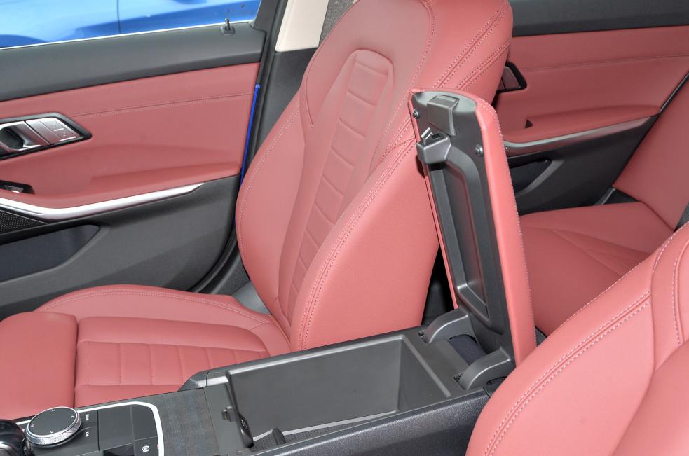 2021款宝马3系320和325什么区别,宝马3系评测视频2021款325li