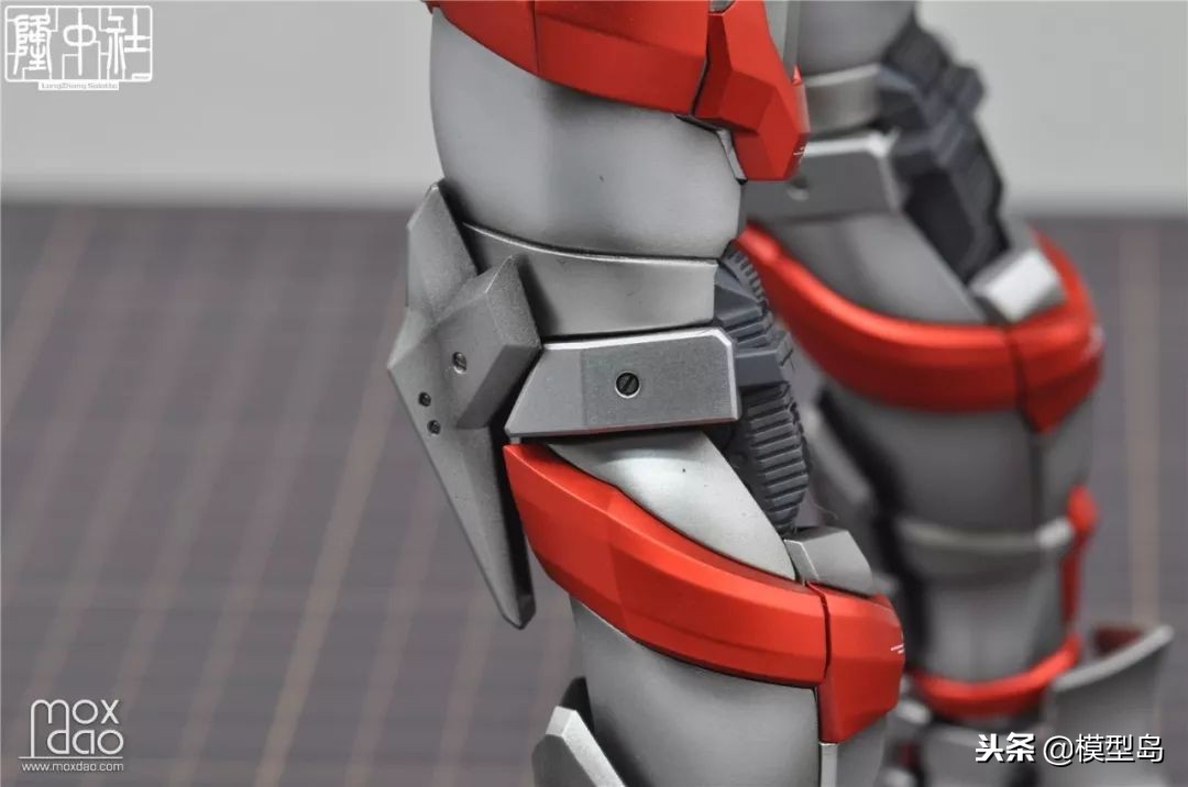 机动奥特曼模型爆甲,奇葩初代奥特曼超可动