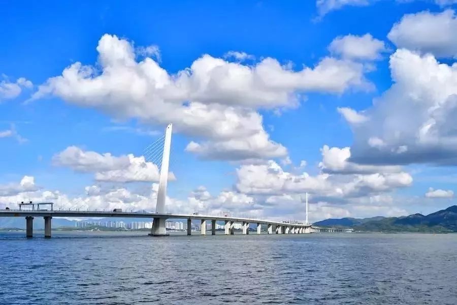 深圳南山、福田有多强？一个是人均GDP超5万美金，一个是撑起深圳两成GDP产出