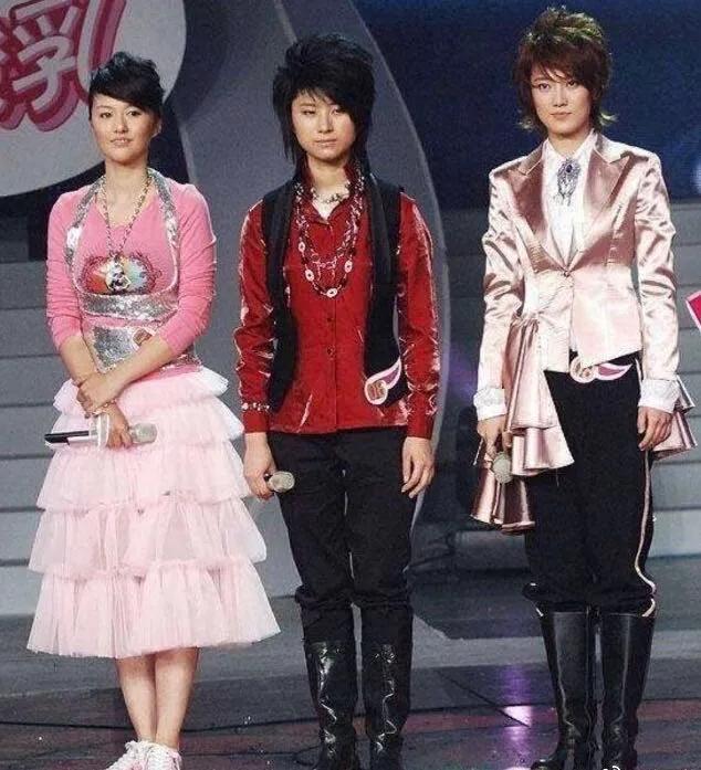 尚雯婕许飞pk谭维维投票,尚雯婕许飞谭维维谁唱功好