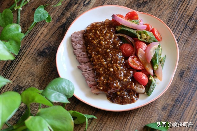 自制牛排没有黑胡椒用什么酱料,吃牛排一般都有什么酱汁