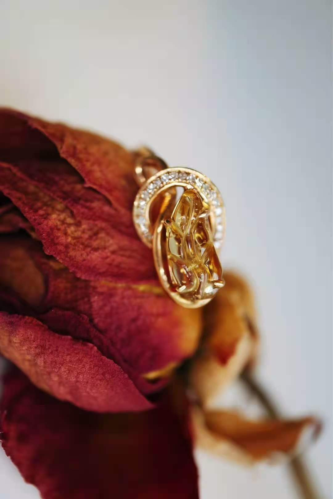 守护石有哪些,您知道自己的守护佛是什么吗