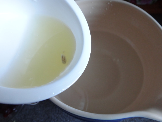 自制糖水梨子罐头,自制糖水梨的做法