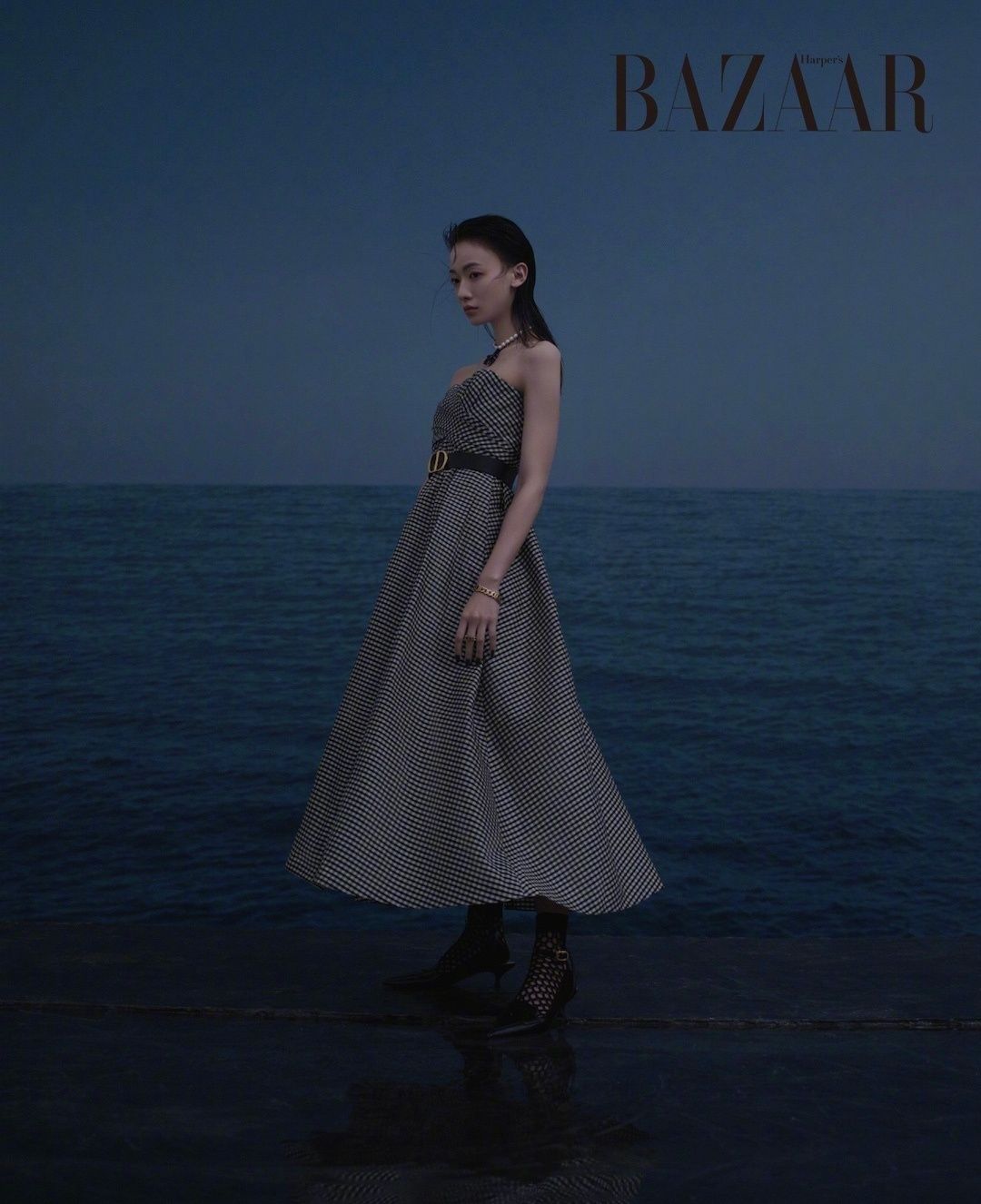 头小肩膀太宽怎么办,头小肩膀宽什么发型