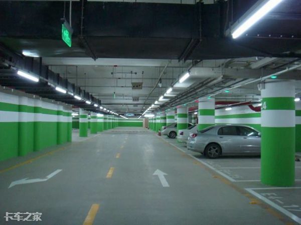 重卡lng选哪一款车最好,国六lng牵引车哪个品牌好