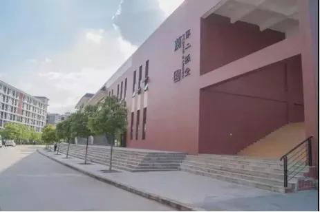 广东岭南职业技术学院上本科的人,广东岭南职业学院读成人大专好吗