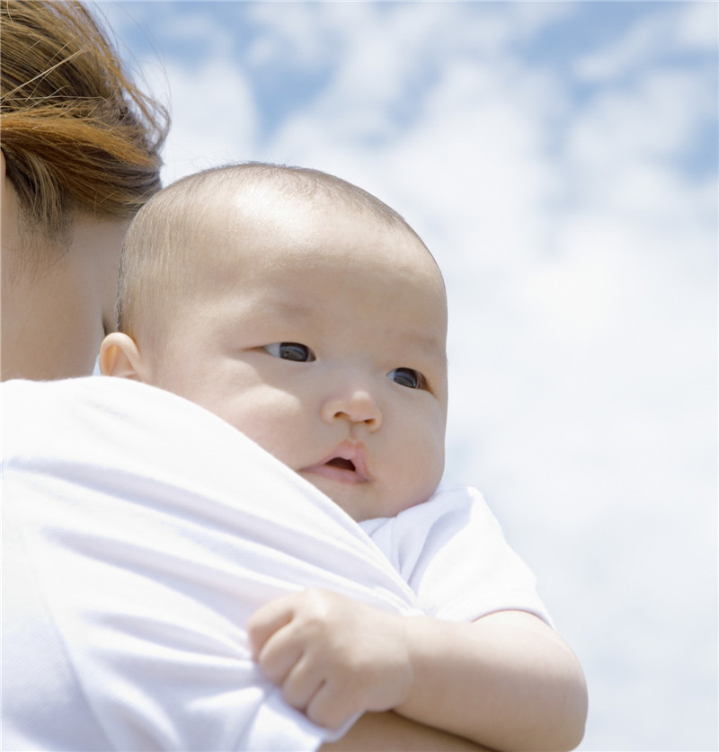 剖腹产产妇第一次怎么下床,剖腹产产妇第一次下床方法