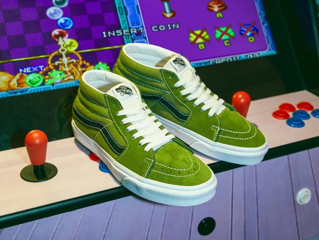 今年流行帆布鞋底子,今年特别流行的一款帆布鞋