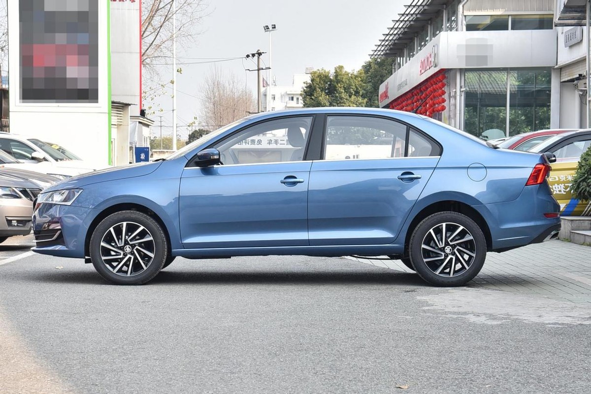 油耗低价格在5万左右的车有哪些,油耗5升左右便宜二手车