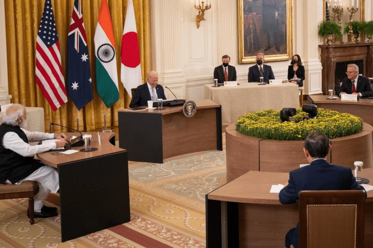 美媒建议中美俄瓜分世界，中国获得大片势力范围，英*沦法**为殖民地