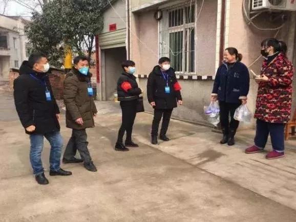 小家大爱我该承担更多的责任,用行动诠释小家大爱