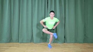 跑步时脚是外八字怎么纠正,膝盖内扣脚外八字跑步