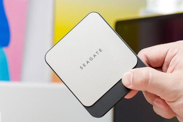 ssd做移动硬盘怎么样,把ssd用到报废