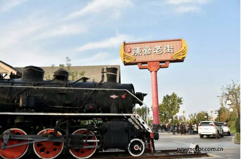 大阳300踏板性价比,大阳adv300踏板测评