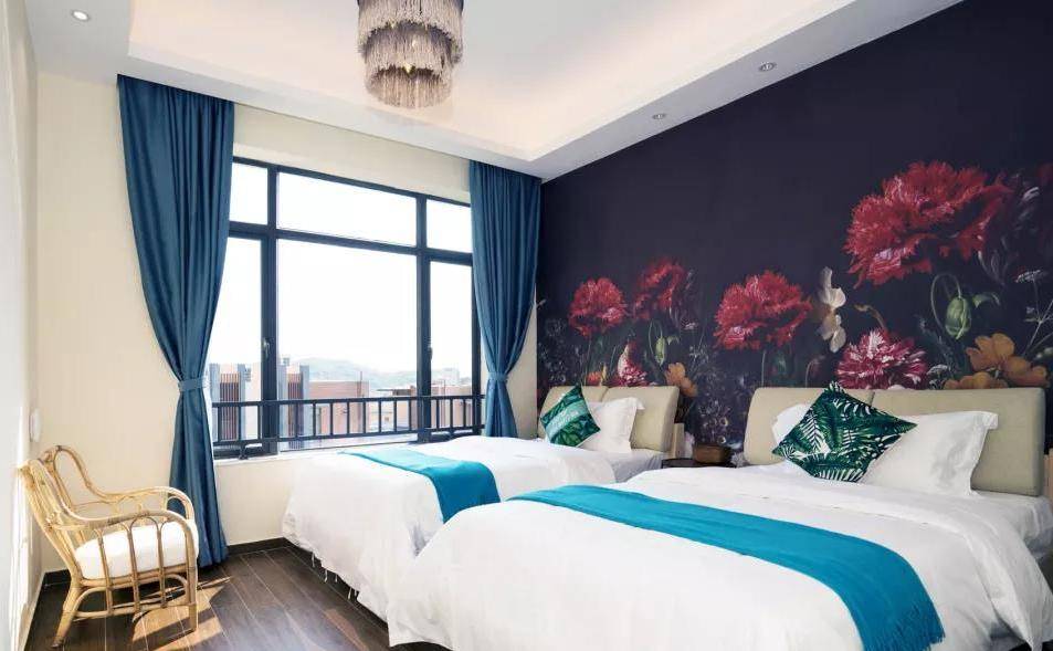 惠州润杨溪谷温泉别墅6房,惠州润杨溪谷别墅户型图