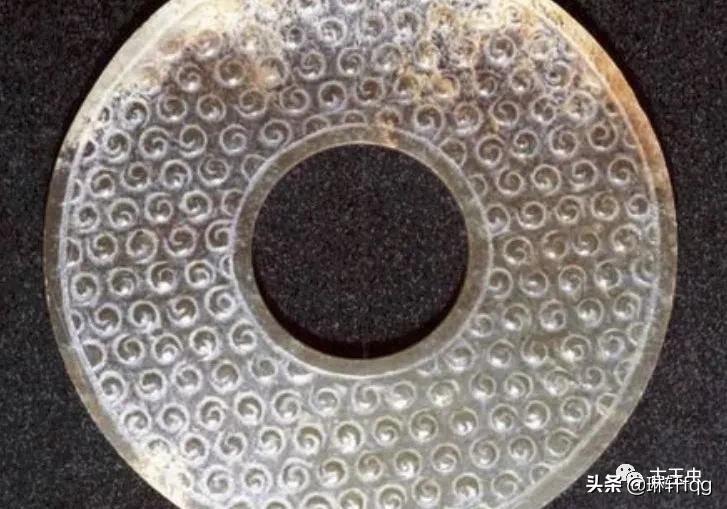 古玉孔道内外包浆沁色一致,古玉有沁色好还是无沁色好