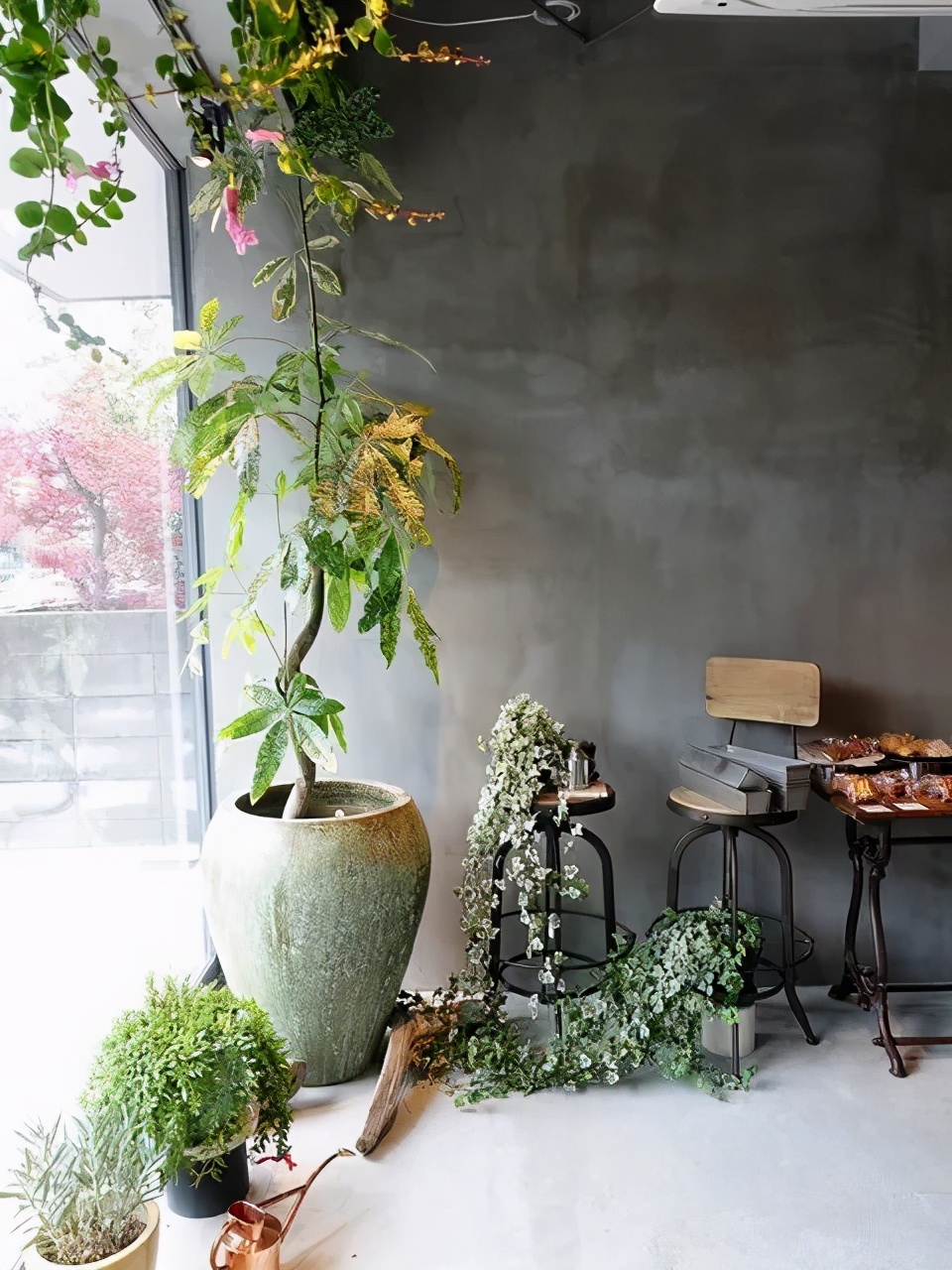 欧美甜点屋装修风格,最便宜的甜品店装修高级灰