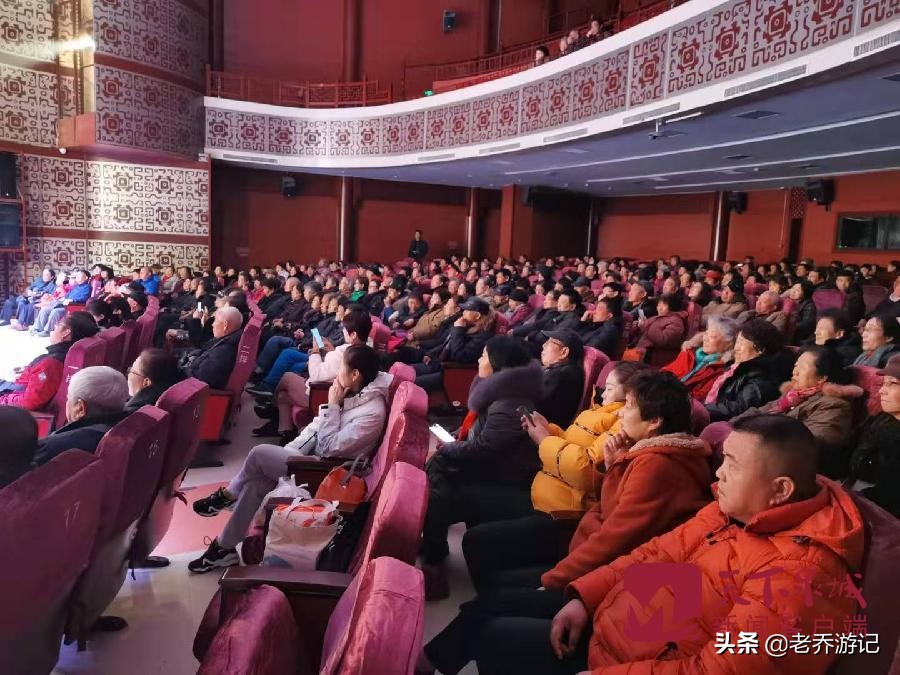 济南既能滑雪又能温泉的地方,济南冬季泡温泉