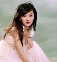 与家人反目成仇的五位明星,被父母抛弃的五位明星