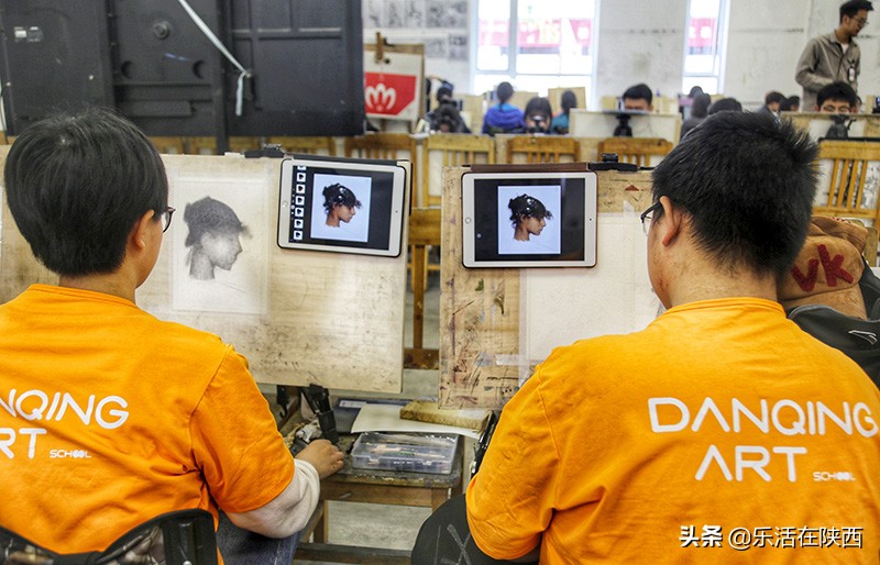 零基础美术生能逆袭上心仪的理想大学？西安丹青易考，了解一下