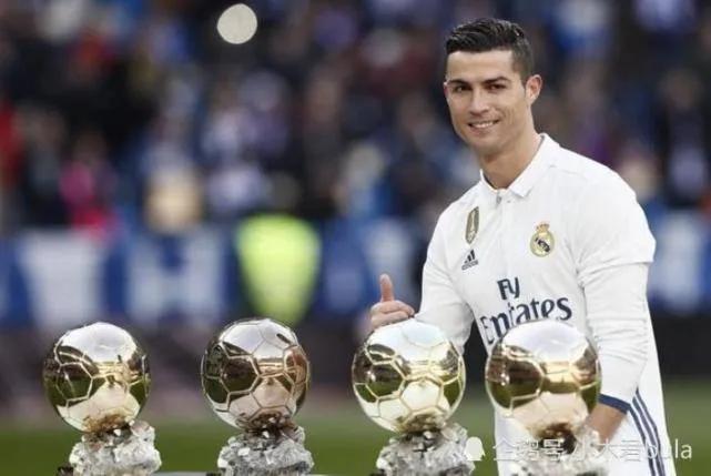 足坛十大球星妻子,足坛十大球星球衣号码