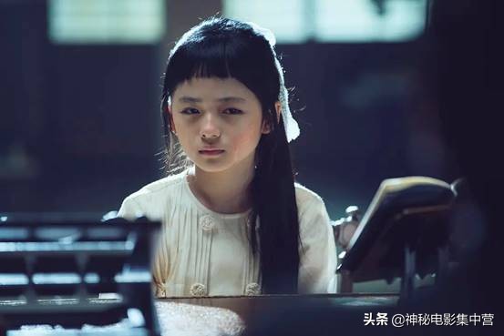 小姐：用同性之爱，将矛盾与压抑、支配和欺骗毫厘不差勾勒出来