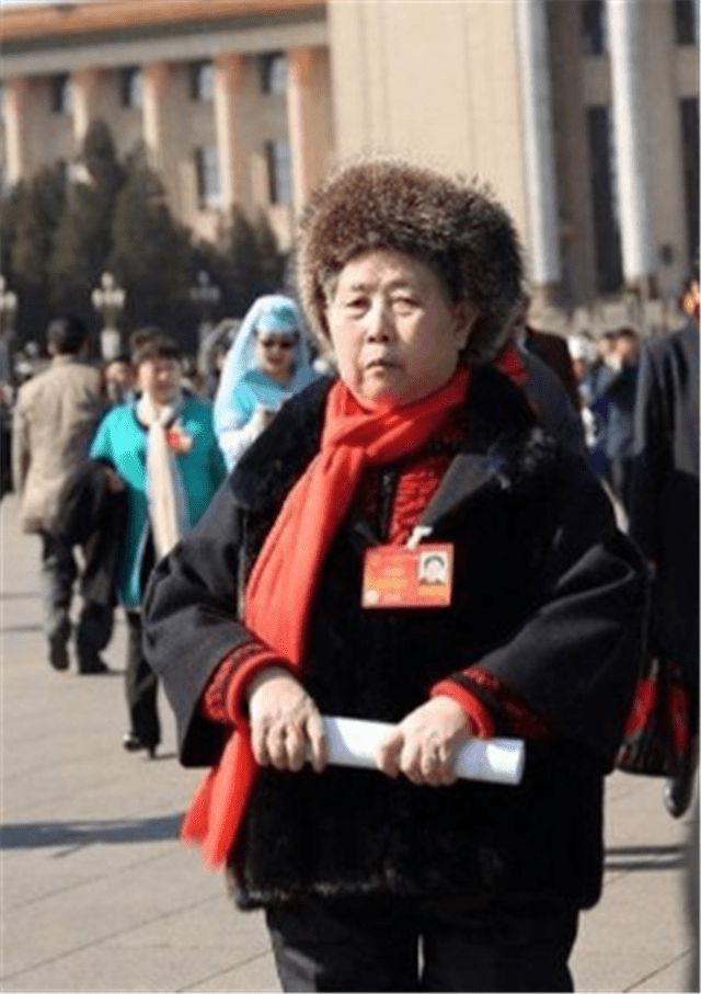 老干妈陶华碧如何发家,老干妈陶华碧从摆摊到年收入50亿