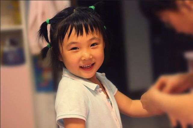 ps教程3步解决照片偏黄,图片有色差如何在ps改