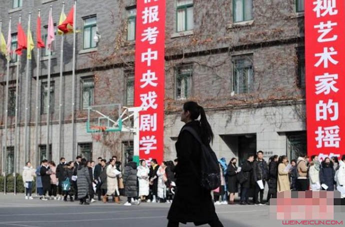 复试发给导师的邮件主题写什么,考研复试联系导师应该发什么邮件